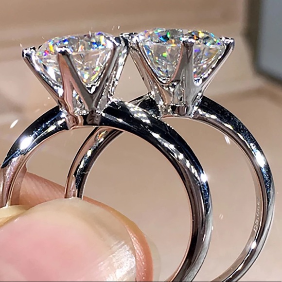 Round Cut Pure Diamond 925 Silver Solitaire Ring - Picture 3 of 16